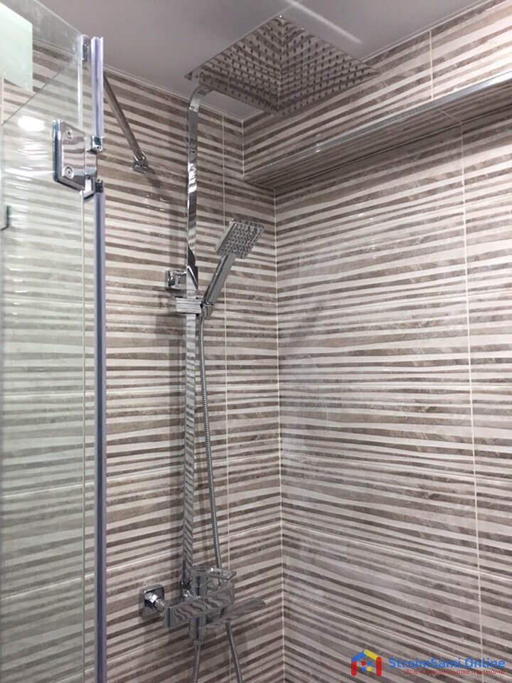 Фото ремонта в ванной с душевой кабиной